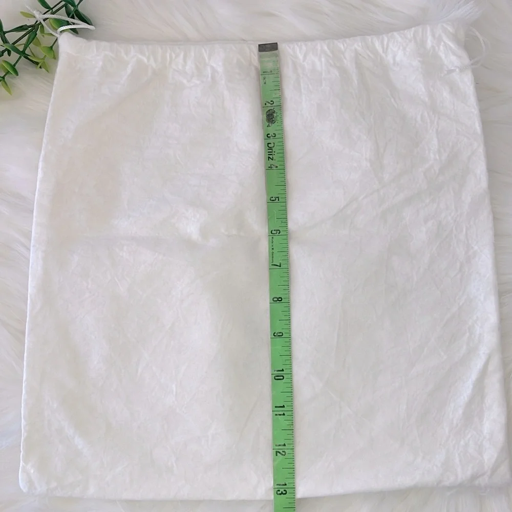 Versace Drawstring Dust Bag - Picture 6 of 8